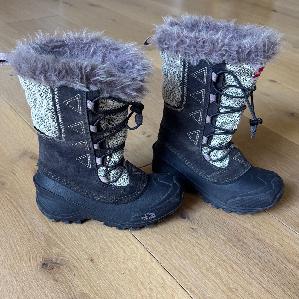 The North Face Kids' Fur and Fleece Lines Winter Boots